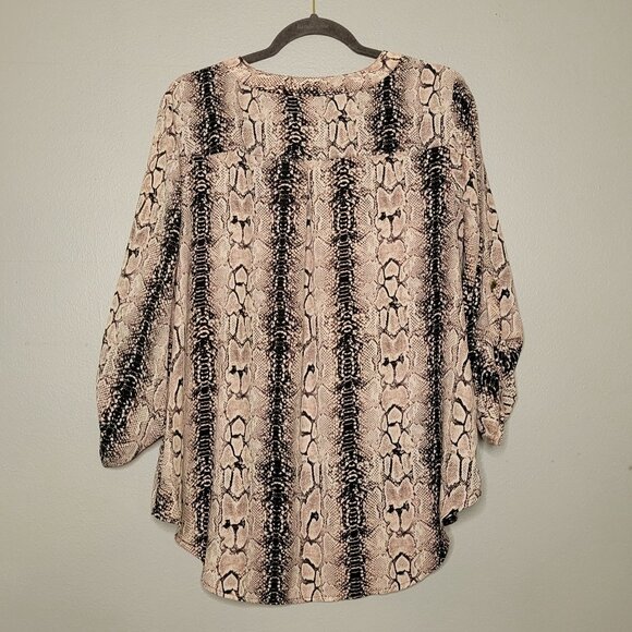Cato Women's L V-Neck Pink/Black Snake Print Long Sleeve Blouse - Picture 8 of 8